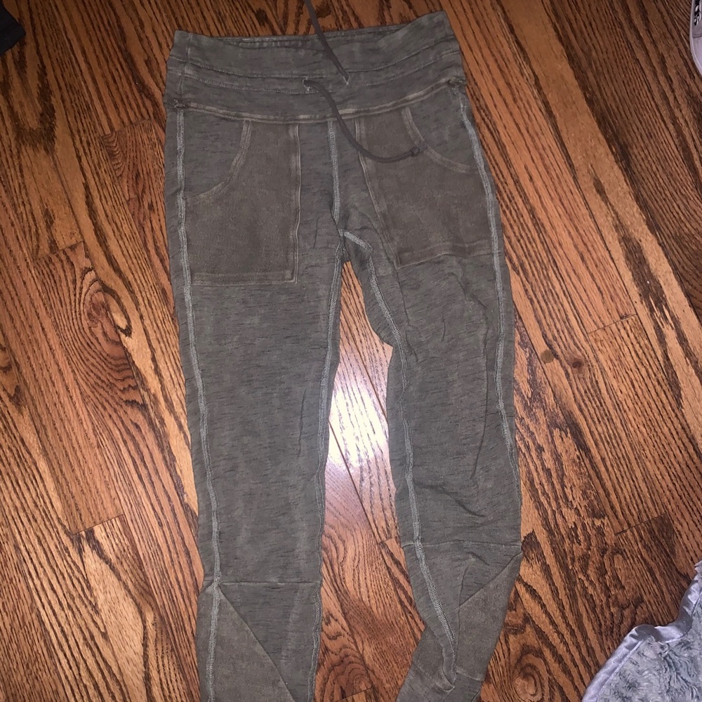 Free People Kyoto High-Rise Ankle Leggings - Picture 2 of 3